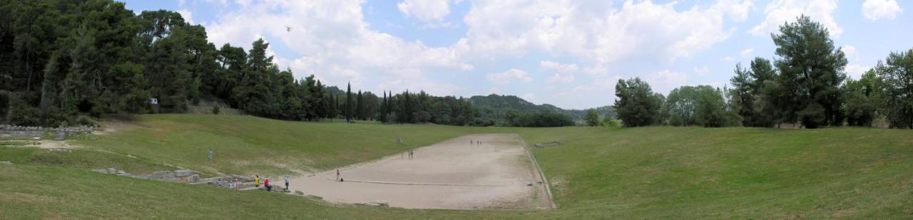 Stadium Ancient Olympia Luaran gambar